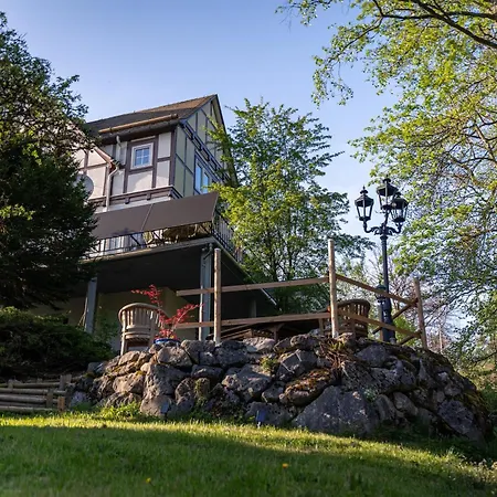 Jachthuus Mit Anbau Dom wakacyjny Brilon