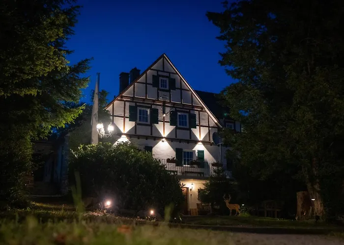 Jachthuus Mit Anbau * Brilon