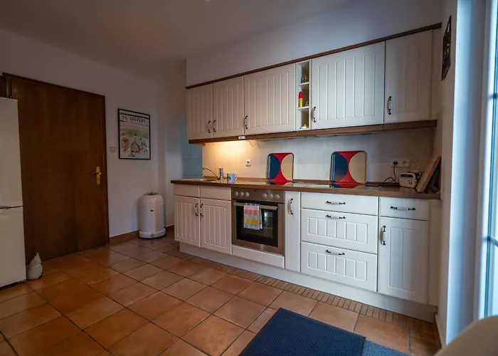 Jachthuus Mit Anbau *